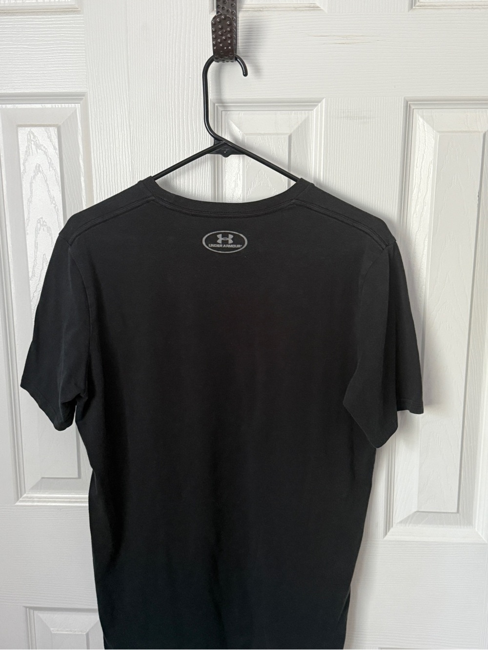 Under Armour Black Short Sleeve Tee with Gray Logo - Picture 2 of 3